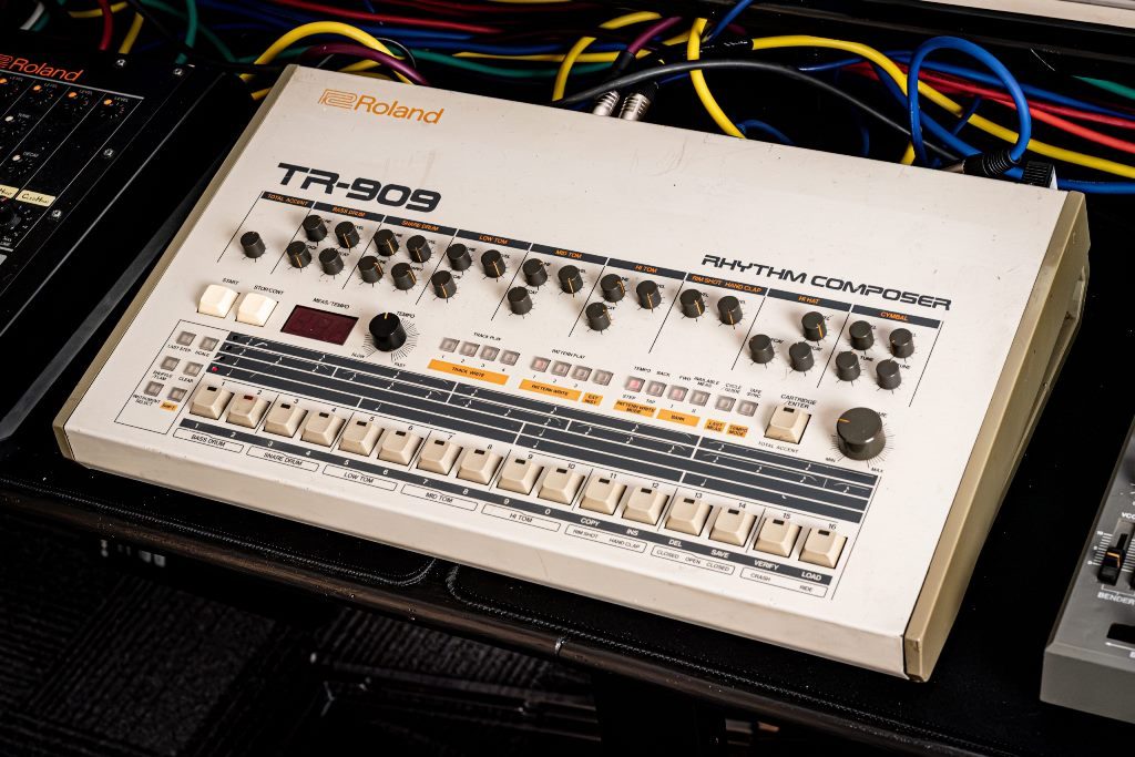 Roland 909, Roland, 909 Day 2026, TR-909, Kevin Saunderson, Detroit techno, drum machine, techno, musica elettronica, TR-1000