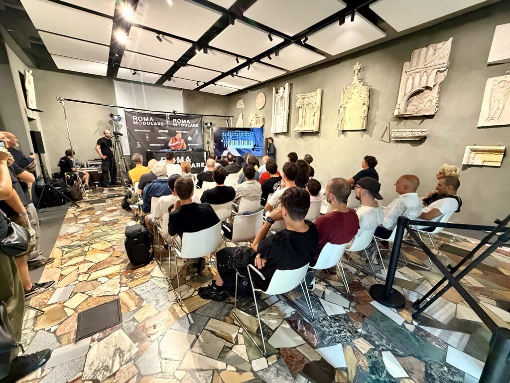 roma modulare 2026, alfredo migliavacca, sm strumenti musicali, luoghi del suono, news, reportage, sintetizzatori, synth, musica elettronica, roma modulare