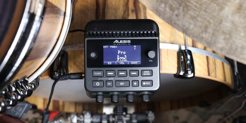 Alesis, Alesis Kitstream, batteria acustica, registrazione batteria, drum recording, drum streaming, batteria ibrida, trigger MIDI, home recording, Ableton Live Lite, soundwave, news