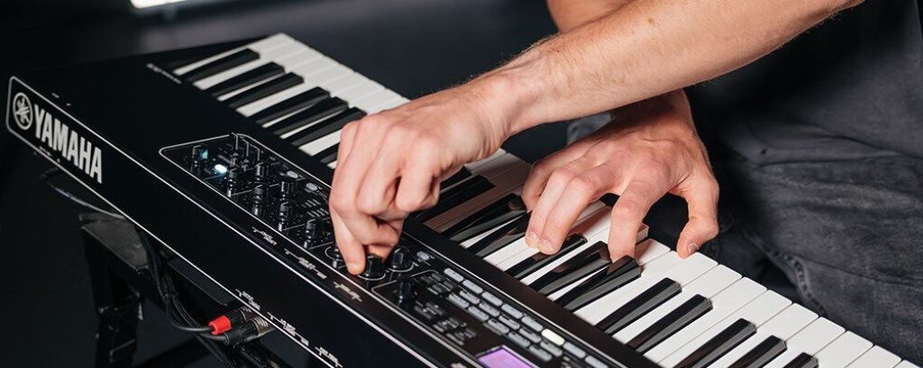 Yamaha, Yamaha CK76, Yamaha CK61, Yamaha CK88, CK OS 2.0, tastiere da palco, stage keyboard, sintetizzatori, pianoforti elettrici, Advanced Split Mode, strumenti musicali, musica dal vivo